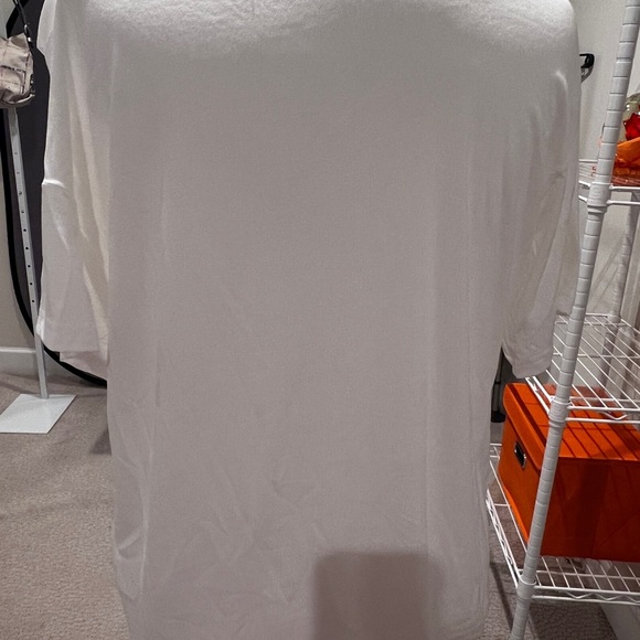 White Off the Shoulder Short Sleeve T-Shirt (NWOT) - Picture 7 of 8
